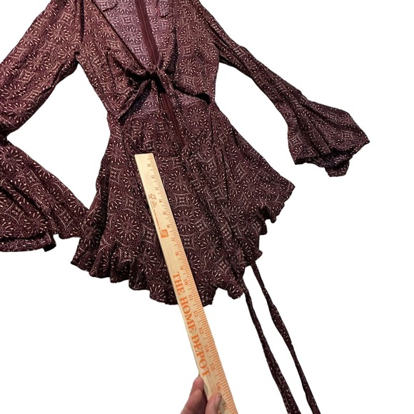 Cotton Candy LA Small Woman Shorts Jumpsuit Wrap Around Maroon White‎ Geometric - Picture 9 of 12